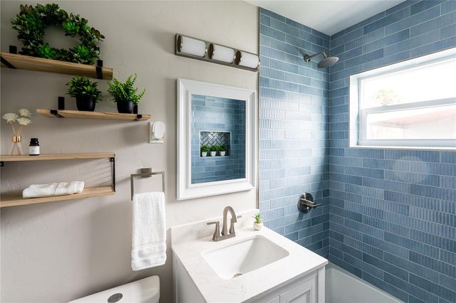 6309 PONTIAC LANE, North Port, FL 34287