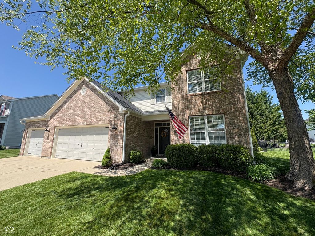 7626 Purple Cress Drive, Avon, IN 46123