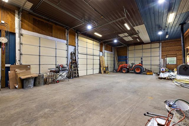 5771 Gratiot Avenue, Saint Clair, MI 48079