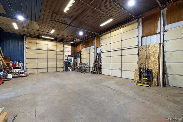 5771 Gratiot Avenue, Saint Clair, MI 48079