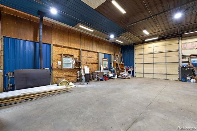 5771 Gratiot Avenue, Saint Clair, MI 48079