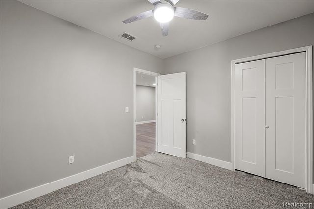 5771 Gratiot Avenue, Saint Clair, MI 48079