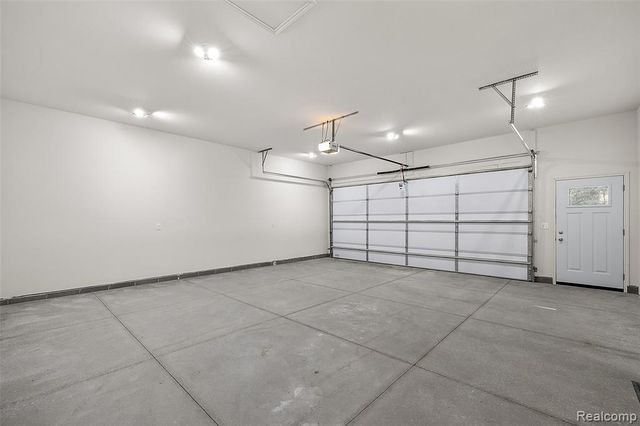 5771 Gratiot Avenue, Saint Clair, MI 48079