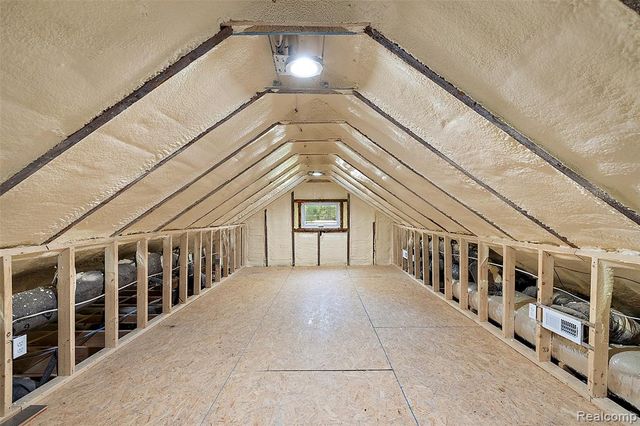 5771 Gratiot Avenue, Saint Clair, MI 48079