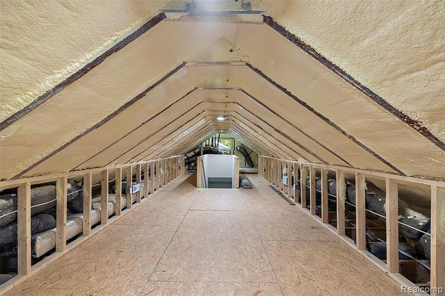 5771 Gratiot Avenue, Saint Clair, MI 48079