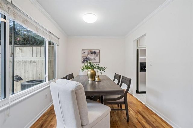 2 Gilbert Trail NE, Atlanta, GA 30308