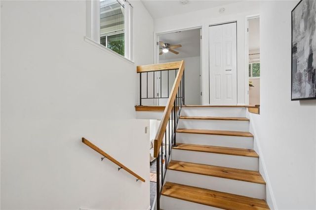2 Gilbert Trail NE, Atlanta, GA 30308