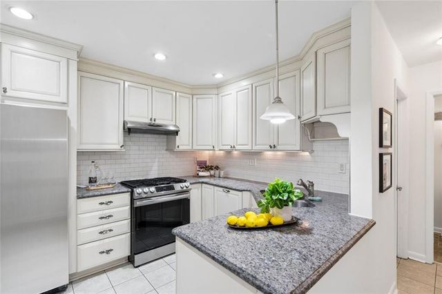 2 Gilbert Trail NE, Atlanta, GA 30308