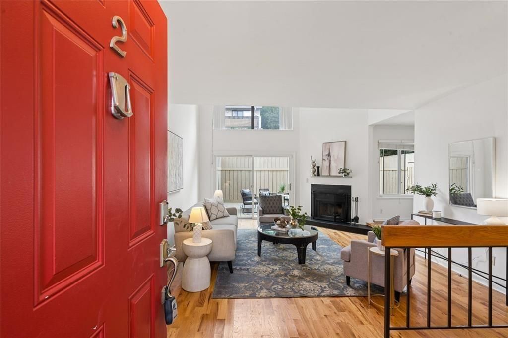2 Gilbert Trail NE, Atlanta, GA 30308