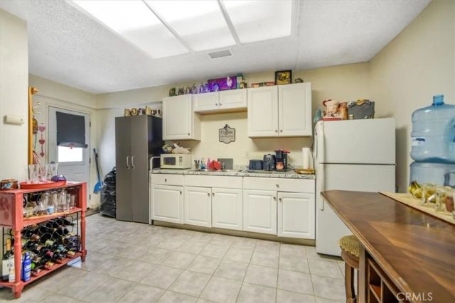 37913 53rd Street East, Palmdale, CA 93552