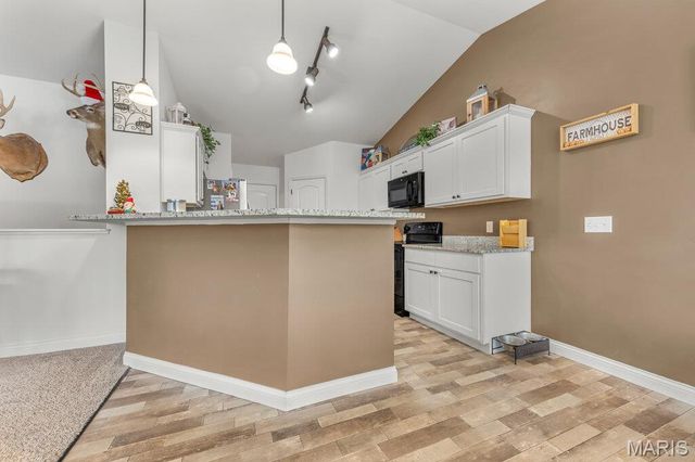 400 Falcons Prey, Wright City, MO 63390