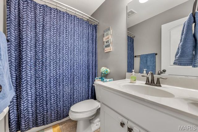 400 Falcons Prey, Wright City, MO 63390