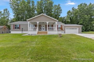 1133 Yeomans Street 243, Ionia, MI 48846