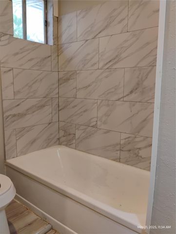 5954 Doolittle Boulevard, Houston, TX 77033