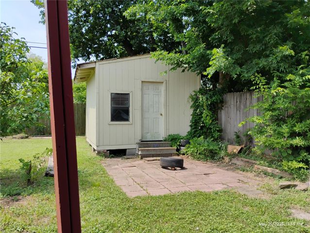 5954 Doolittle Boulevard, Houston, TX 77033