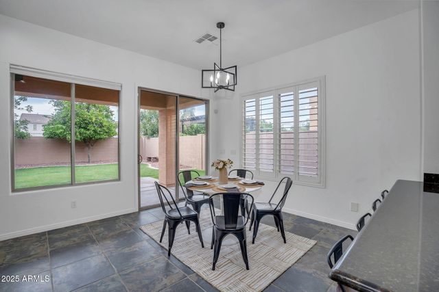 4756 E IRONHORSE Road, Gilbert, AZ 85297