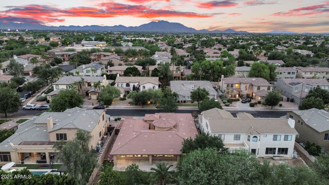 4756 E IRONHORSE Road, Gilbert, AZ 85297