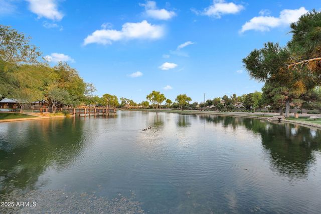 4756 E IRONHORSE Road, Gilbert, AZ 85297