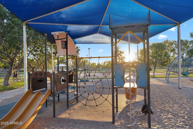 4756 E IRONHORSE Road, Gilbert, AZ 85297