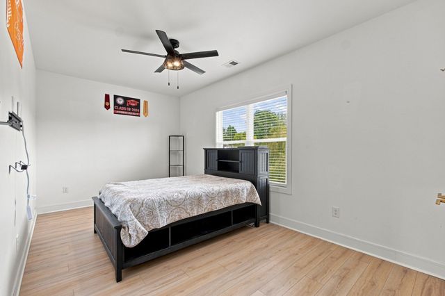 409 Plantation Blvd, Lebanon, TN 37087
