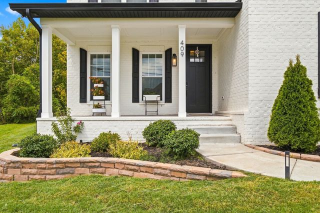 409 Plantation Blvd, Lebanon, TN 37087
