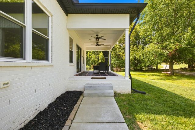 409 Plantation Blvd, Lebanon, TN 37087