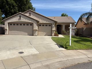 9253 Horsham Ct, Sacramento, CA 95829