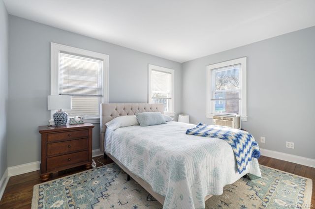 89-60 215th Street, Queens Village, NY 11427