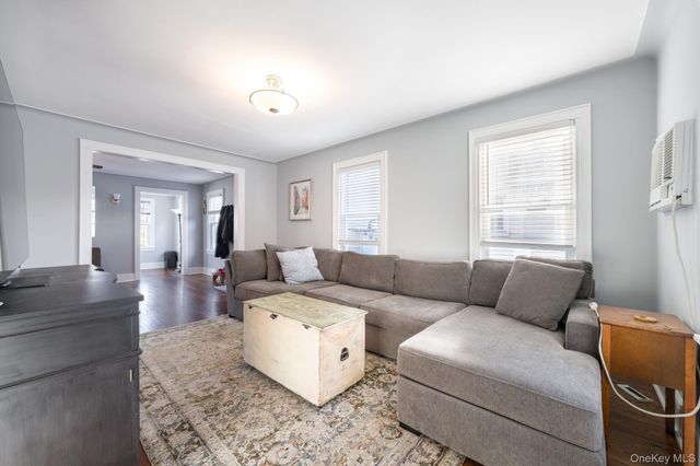 89-60 215th Street, Queens Village, NY 11427