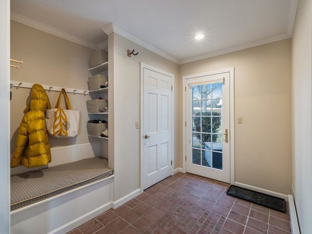 139 Southridge Road, Shelburne, VT 05482