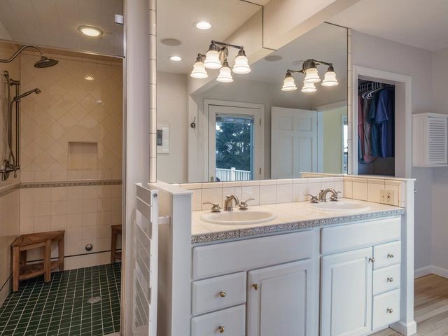 139 Southridge Road, Shelburne, VT 05482