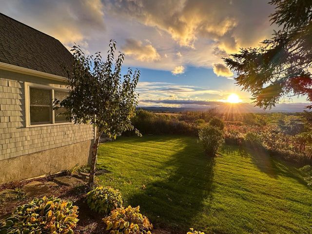 139 Southridge Road, Shelburne, VT 05482