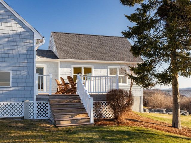 139 Southridge Road, Shelburne, VT 05482