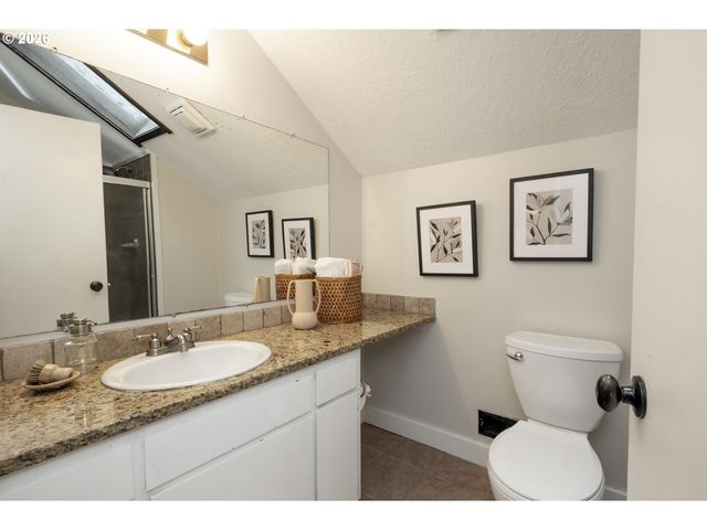 15795 Sw 87TH Ave, Portland, OR 97224