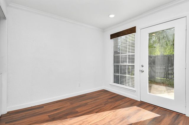 2002 Gentryside Drive 113, Houston, TX 77077