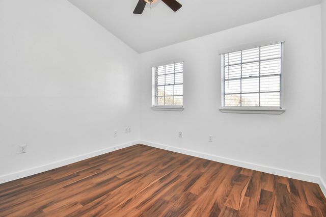 2002 Gentryside Drive 113, Houston, TX 77077