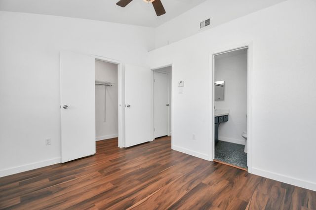 2002 Gentryside Drive 113, Houston, TX 77077