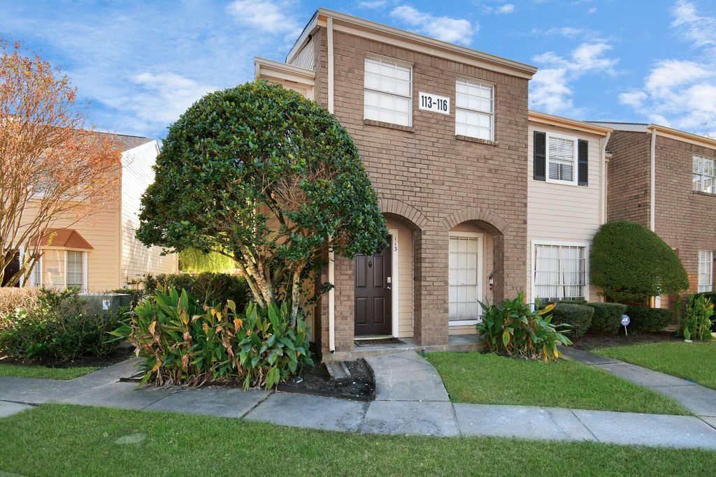 2002 Gentryside Drive 113, Houston, TX 77077