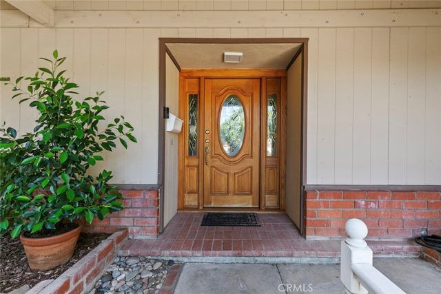 20623 Russ Jay Street, Saugus, CA 91350