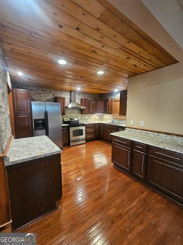 100 Dolly Nixon Road, Senoia, GA 30276