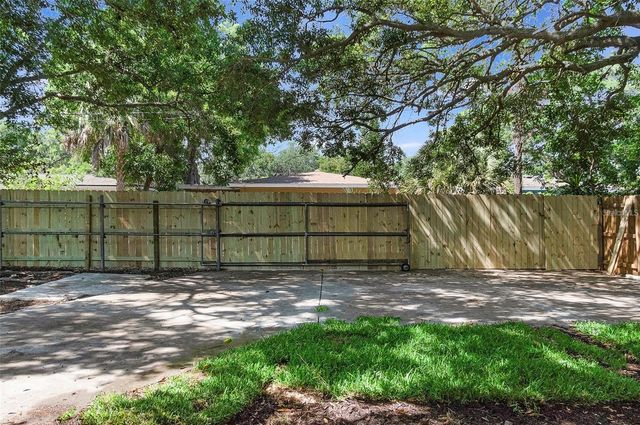 4629 26TH AVENUE S, St Petersburg, FL 33711