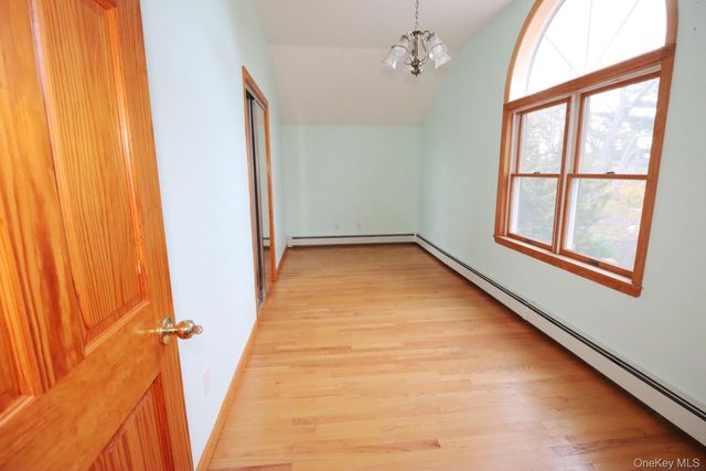 156 Oak Street, Amityville, NY 11701