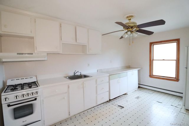 156 Oak Street, Amityville, NY 11701