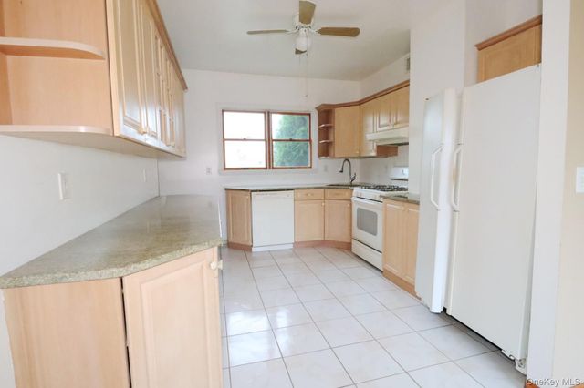 156 Oak Street, Amityville, NY 11701