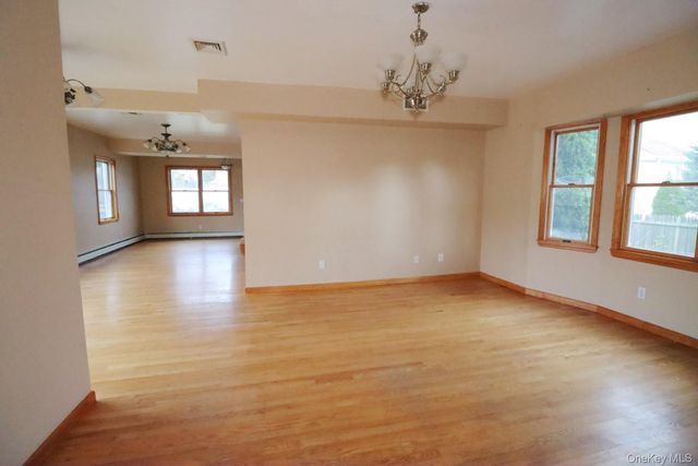 156 Oak Street, Amityville, NY 11701