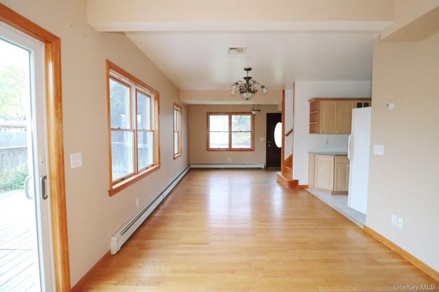 156 Oak Street, Amityville, NY 11701