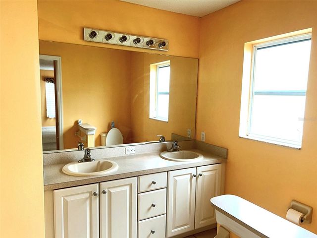 18702 BELLEVISTA COURT, Hudson, FL 34667