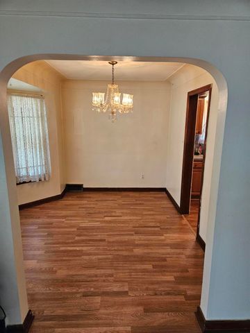 15237 Carlisle Street, Detroit, MI 48205