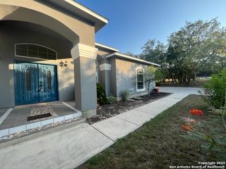 101 Cielo Vista, Canyon Lake, TX 78133