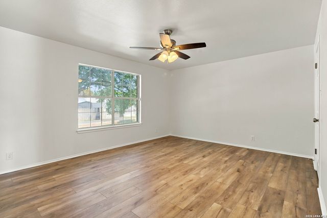 1008 Lion King, San Antonio, TX 78251